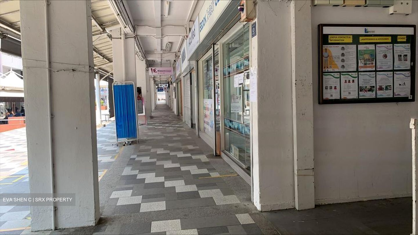 Bedok Town Centre (D16), Shop House #464730431